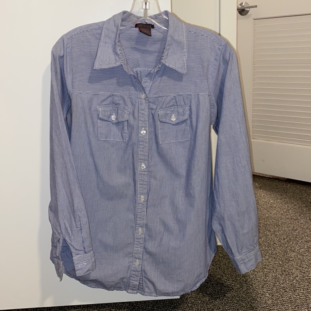 Button down shirt - Picture 5 of 5